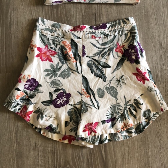 Matching Set - Picture 2 of 4